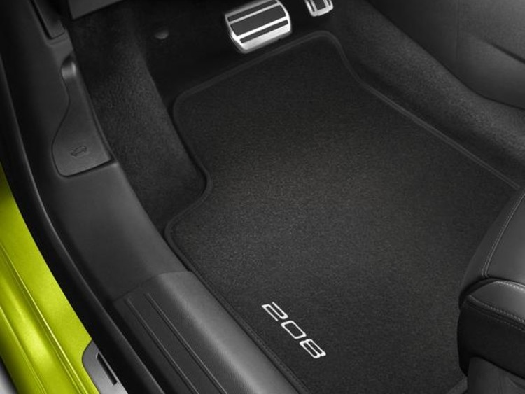 Peugeot 208 (P21) Kadife Paspas